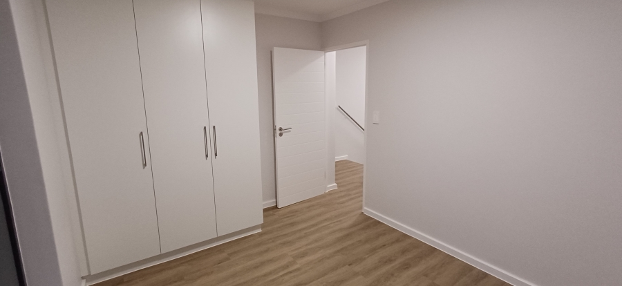 To Let 3 Bedroom Property for Rent in Jakarandas Western Cape